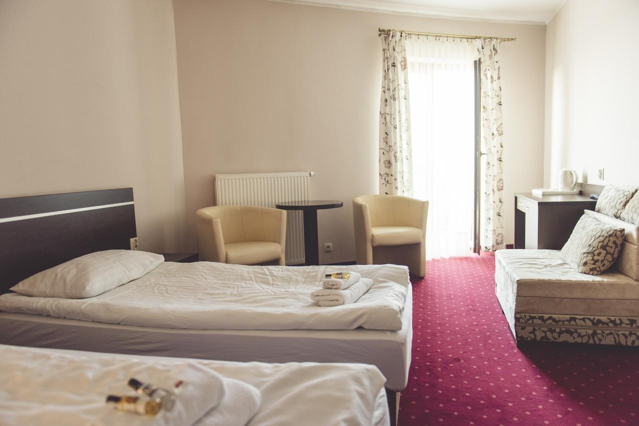 Hotel Odejewscy Chojnice Ngoại thất bức ảnh