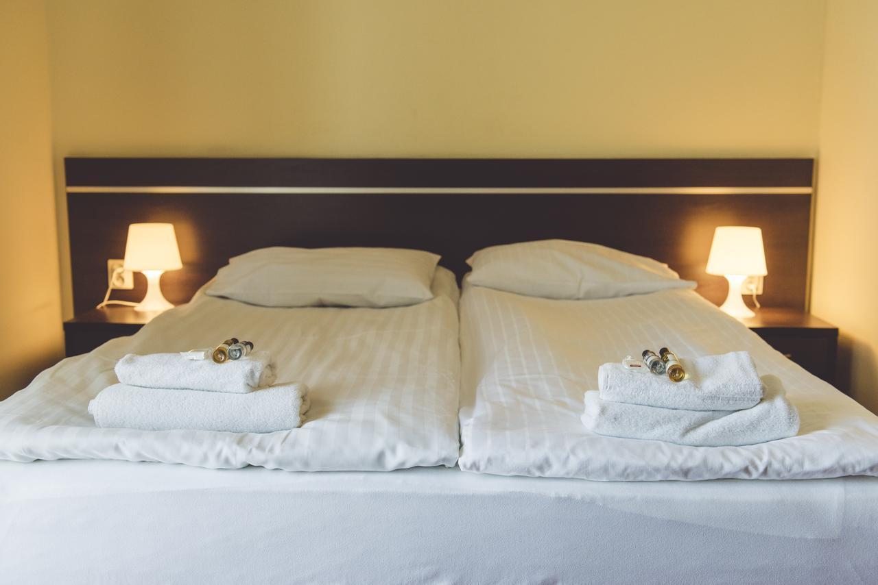 Hotel Odejewscy Chojnice Ngoại thất bức ảnh